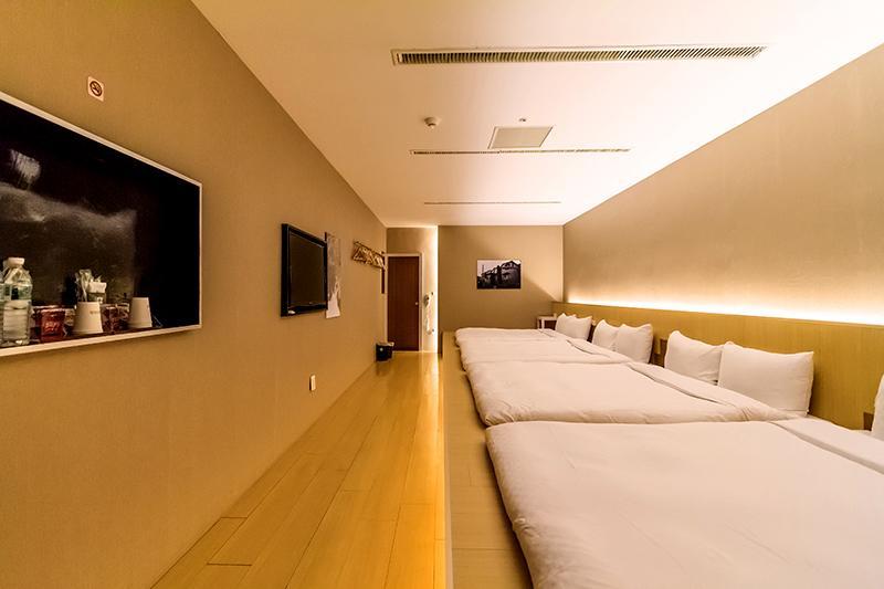 ג'יופן Goldmine Hotel מראה חיצוני תמונה