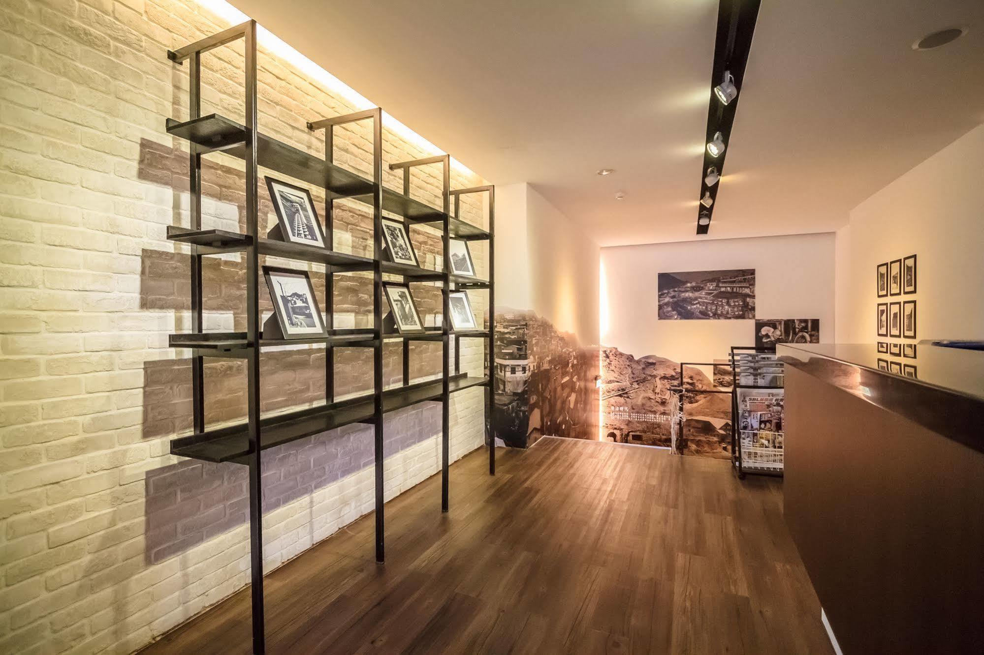 ג'יופן Goldmine Hotel מראה חיצוני תמונה
